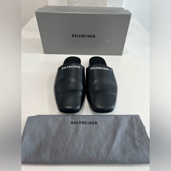BALENCIAGA Cosy Logo Leather Mules Flats - Picture 1 of 11